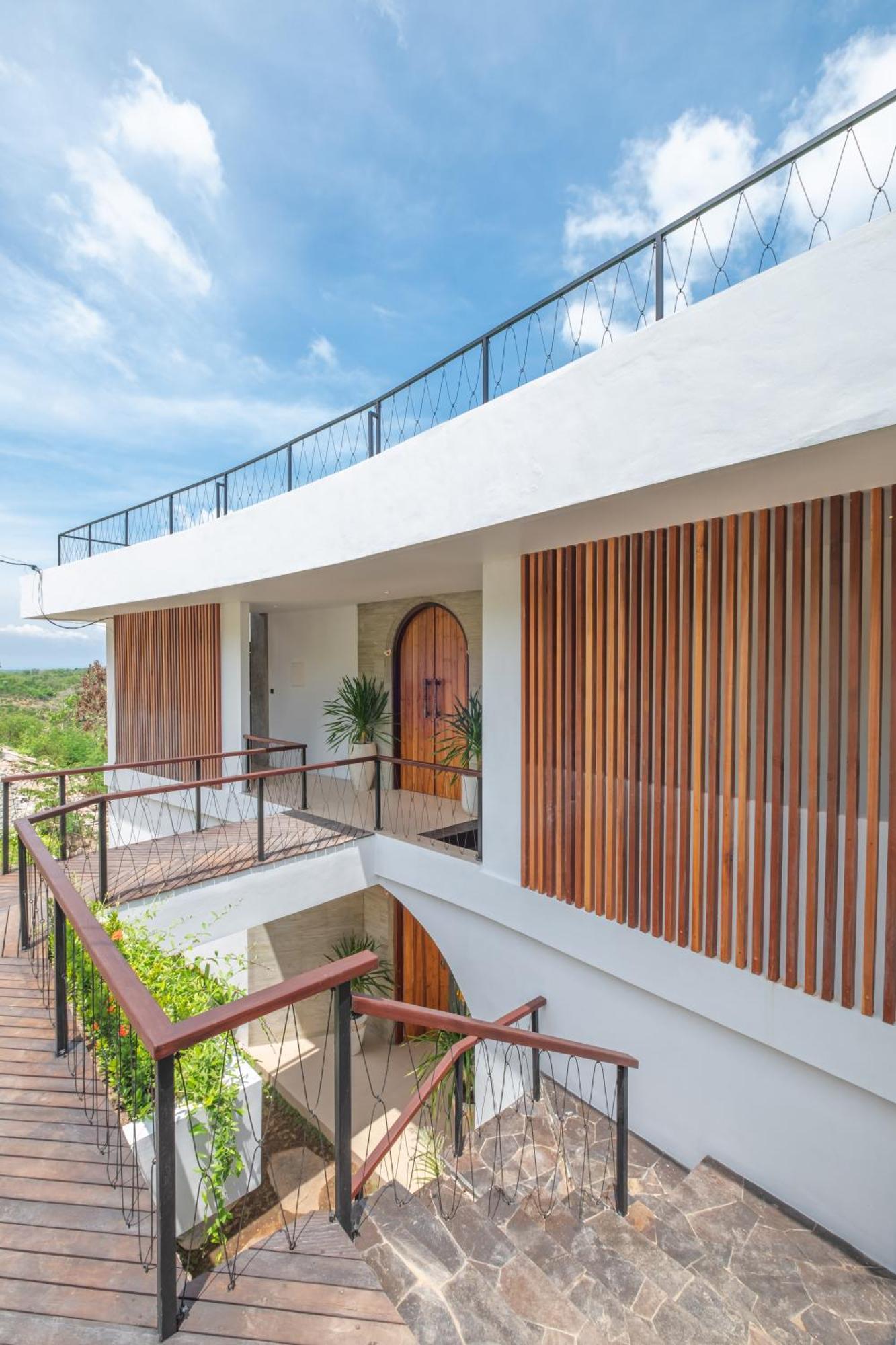 Villa Kaliente Toyapakeh Exterior foto