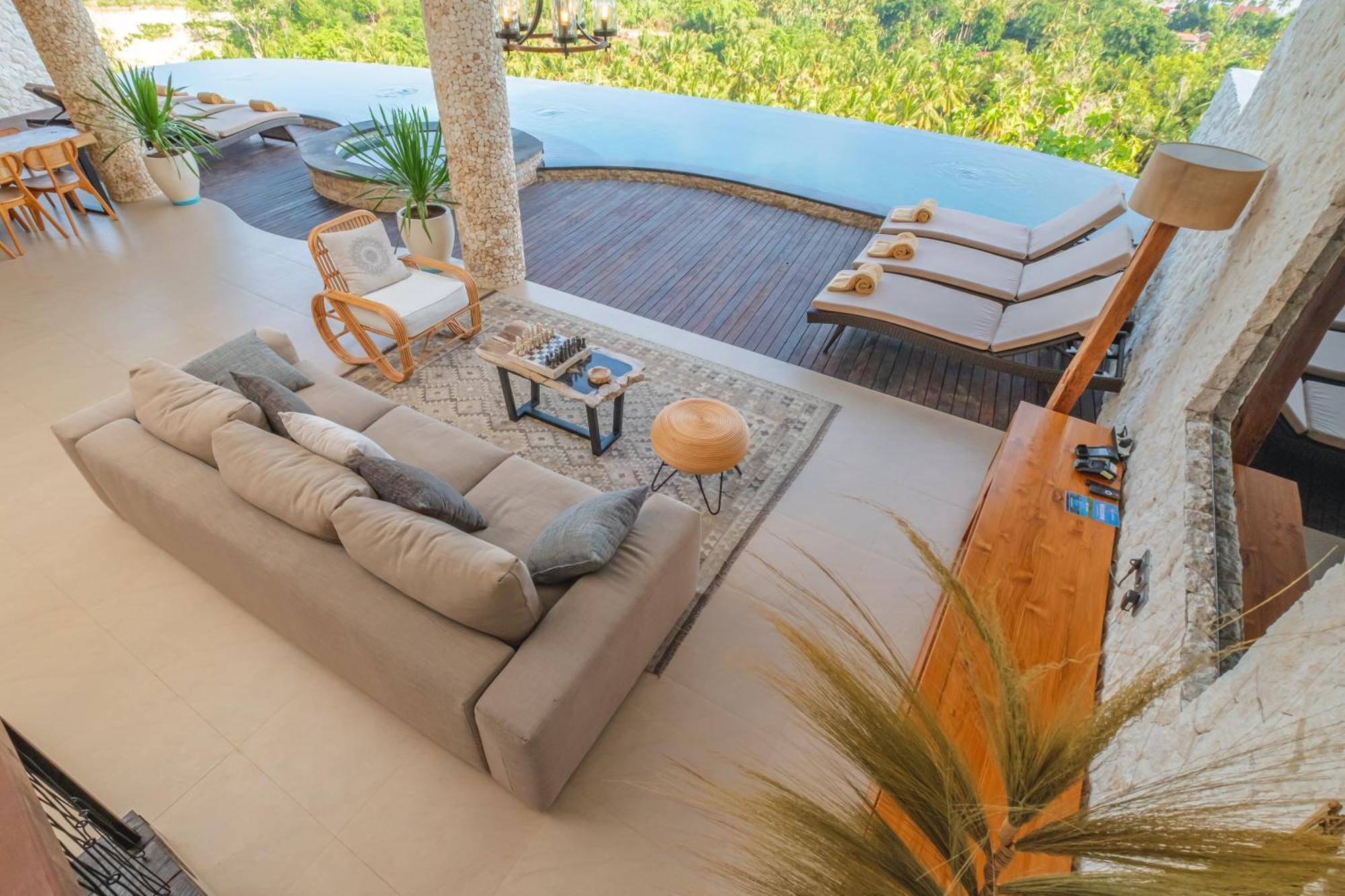 Villa Kaliente Toyapakeh Exterior foto